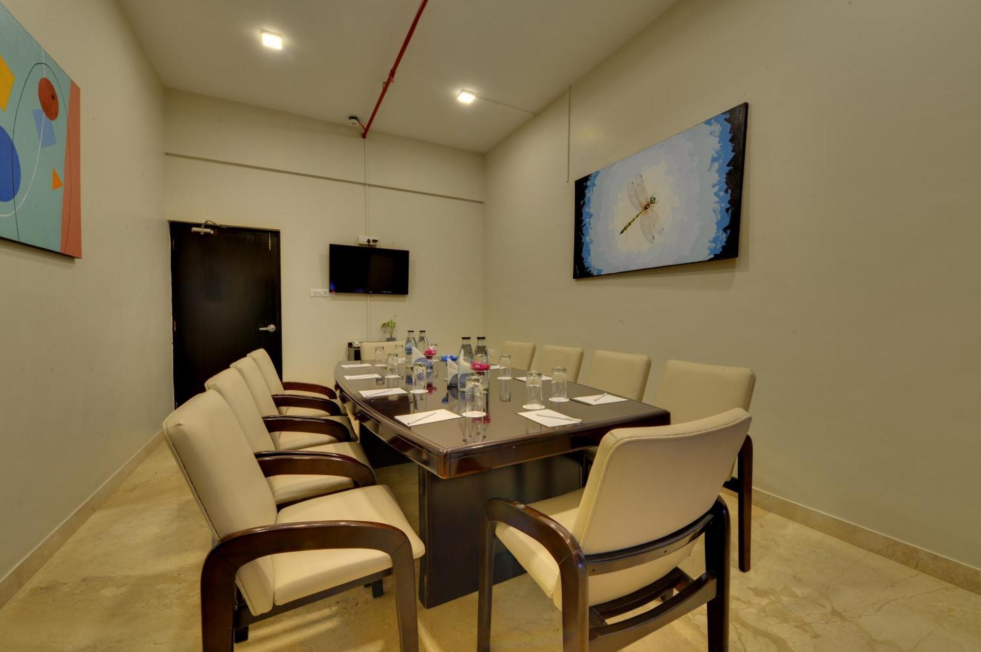 The Fern Residency, Vadgaon - Talegaon, Pune Экстерьер фото